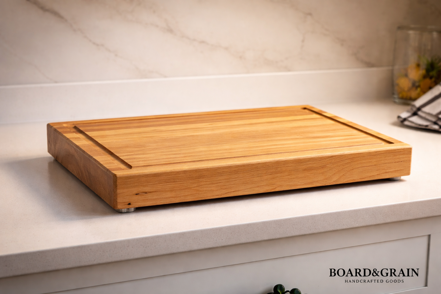 The Wynn (Heirloom Profile) - Solid Maple Edge Grain Cutting Board