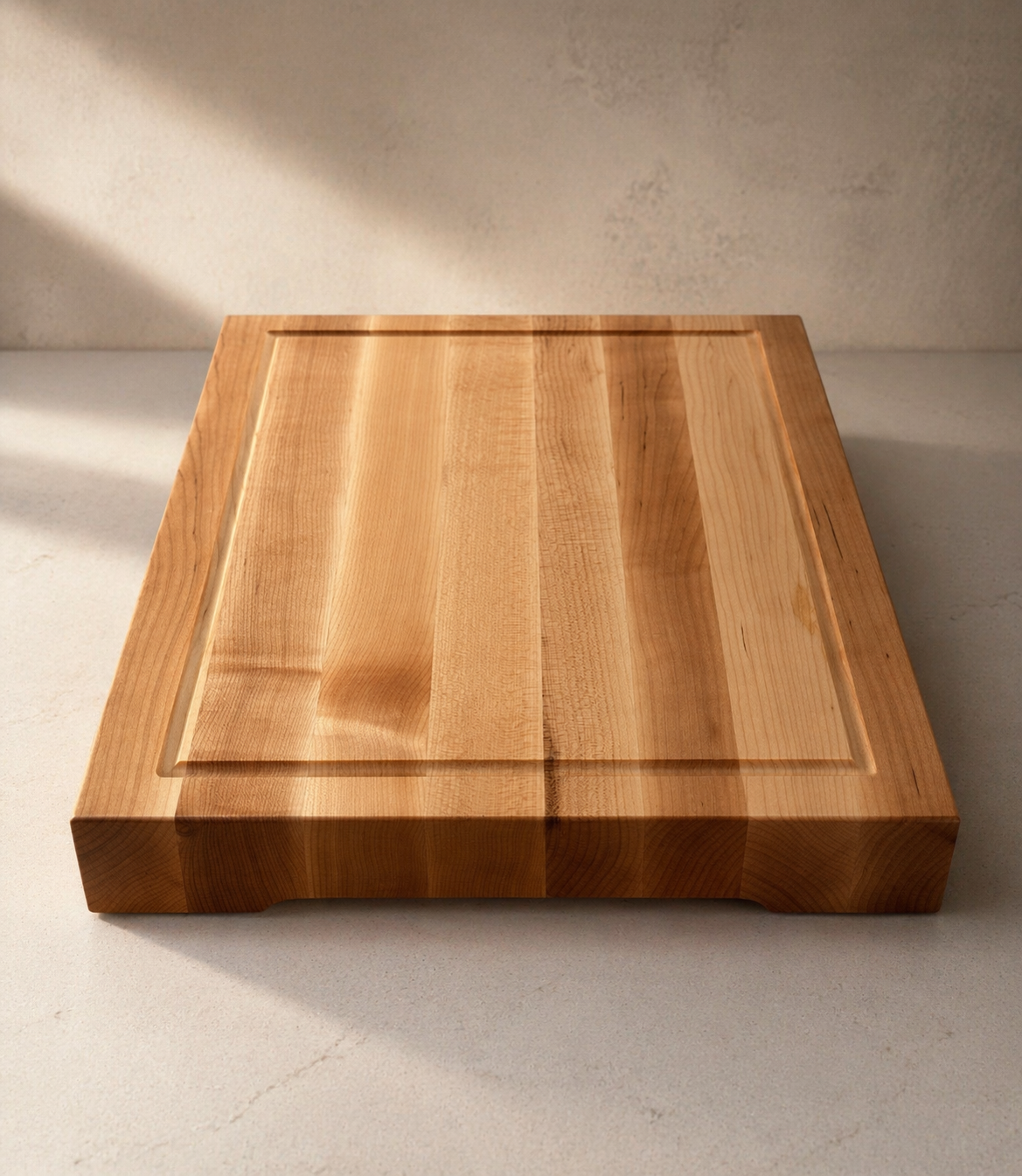 The Wynn (Heirloom Profile) - Solid Maple Edge Grain Cutting Board